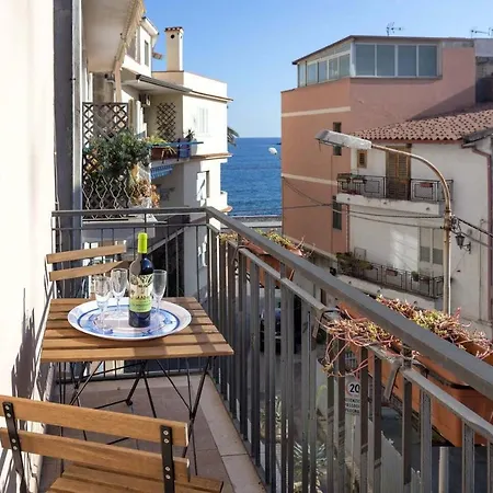 Casa Vacanze Il Fascino Della Sirena - A 2 Passi Dal Mare Di Giardini Naxos * Giardini Naxos